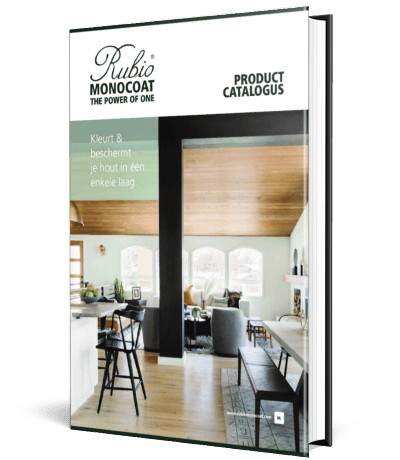 3D-mockup van de Rubio Monocoat productcatalogus 2024, met alle producten van Rubio Monocoat