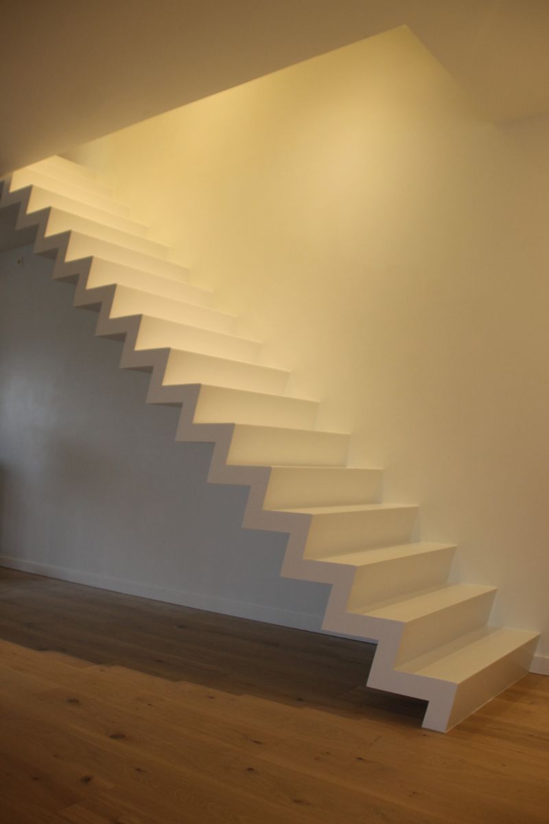 Houten trap, model Z-vorm,houten trap op maat
