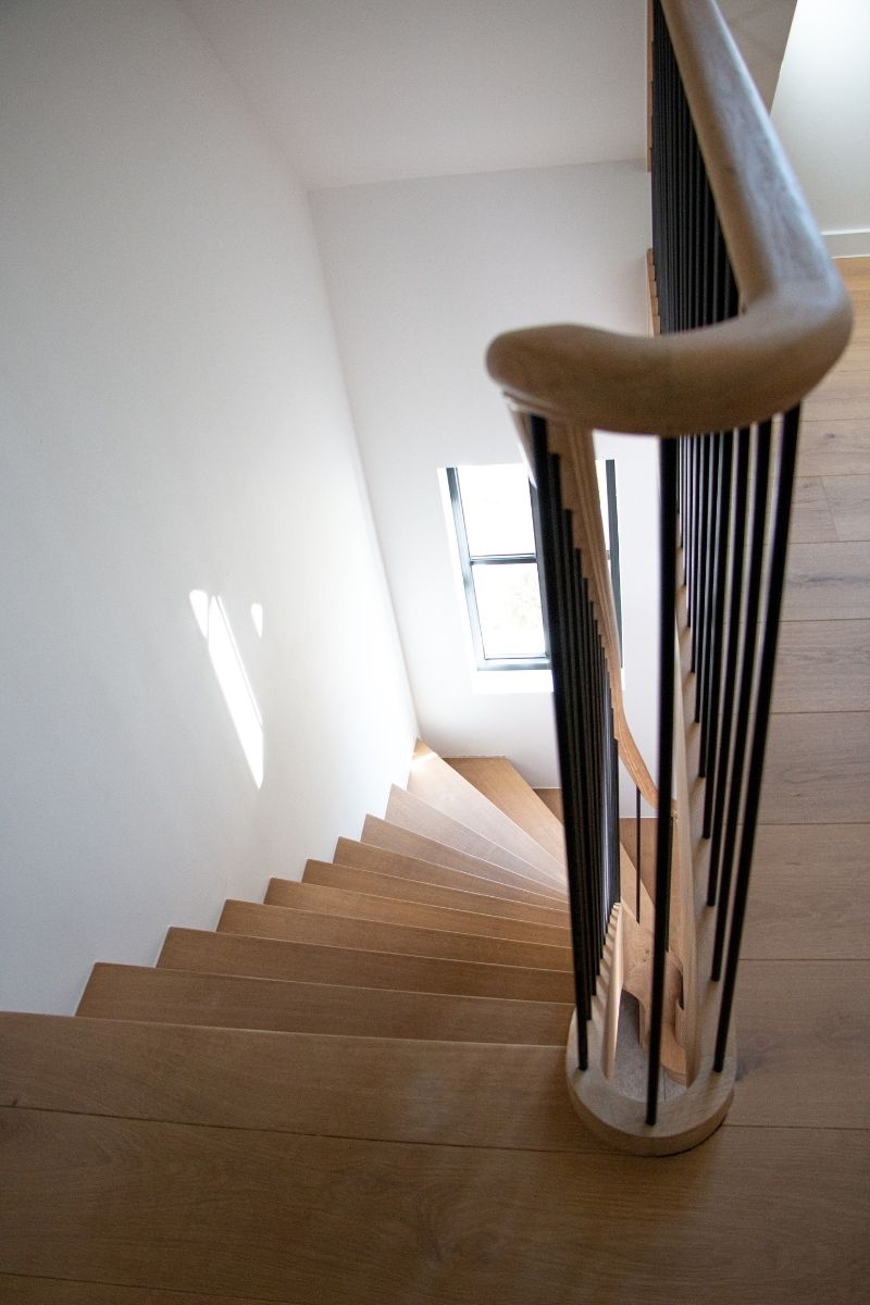 houten trap,model Serenity,balustrade op de overloop