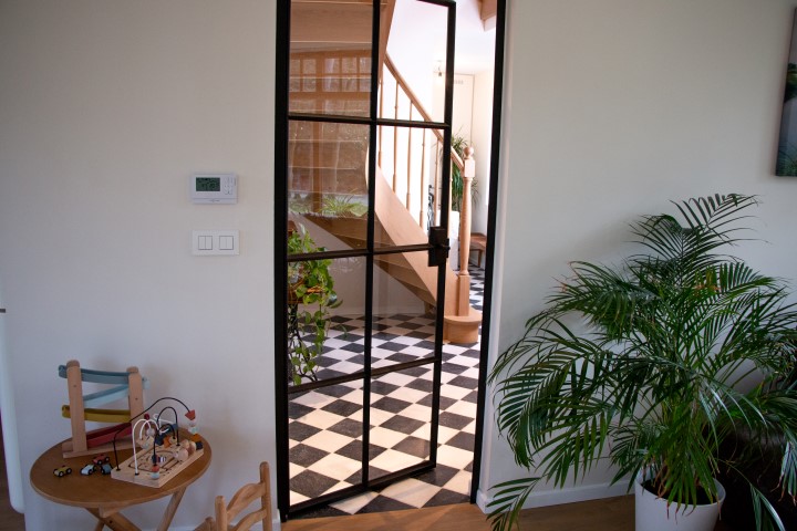 trapmodel Serenity,houten trap,tijdloos en modern,uitgesproken interieur