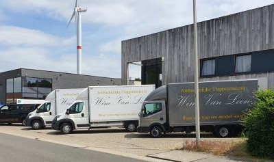plaatsing in België en Nederland,trappenmakerij wim van loon,voorgevel