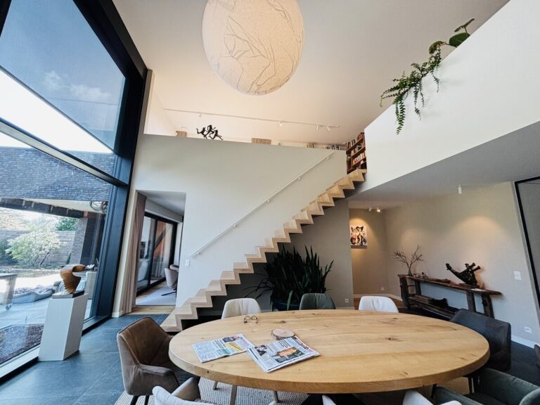 moderne trap,design,z-trap,z-vorm,hout,eyecatcher,hip,kalmthout