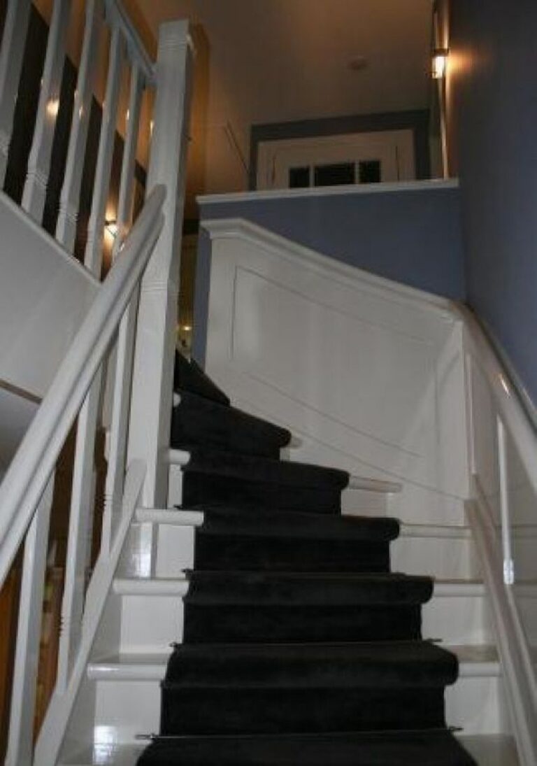 jaren 30 trap,houten trap,traploper,witte trap,Huizen,Nederland