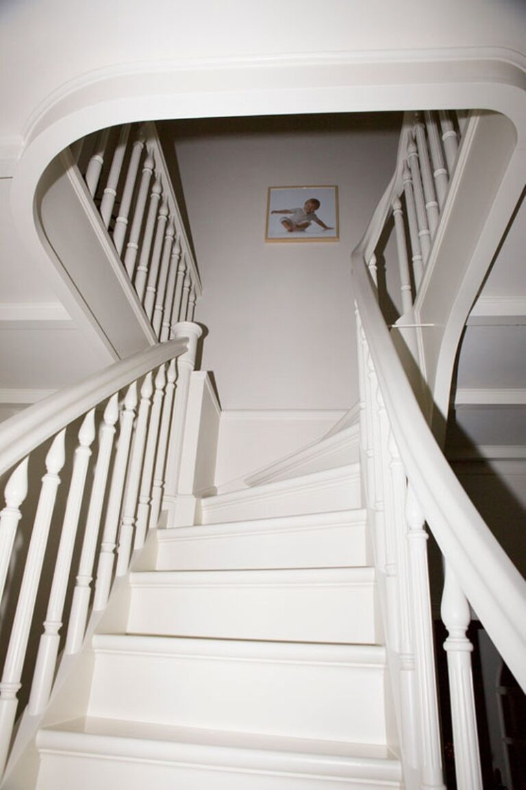 klassieke trap,witte trap,hardhouten trap,maatwerk trap,Oud Gastel,Nederland